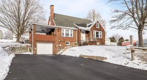 925 E Main St, Somerset, PA 15501