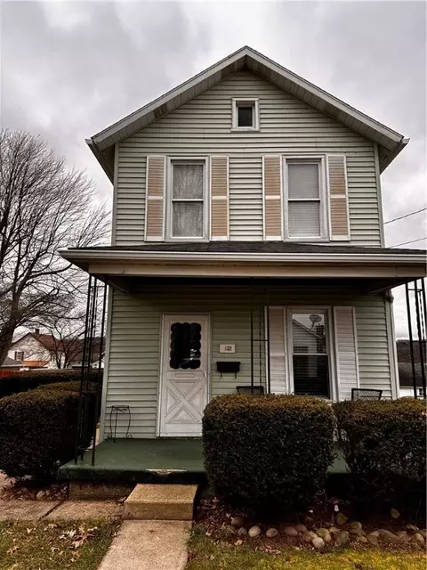 132 Wallace Ave, Leechburg, PA 15656