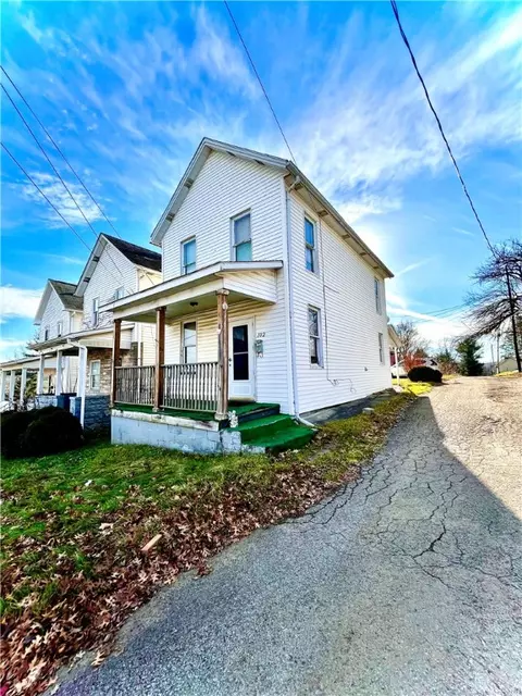 102 E Cross St, Masontown, PA 15461