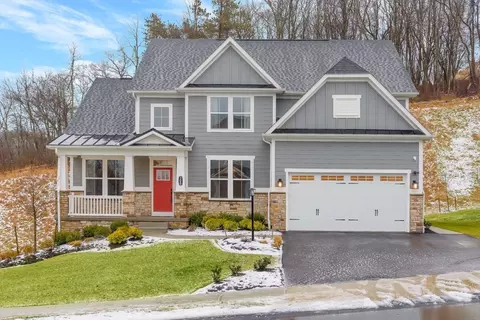 300 Crest Ln, Mars, PA 16046