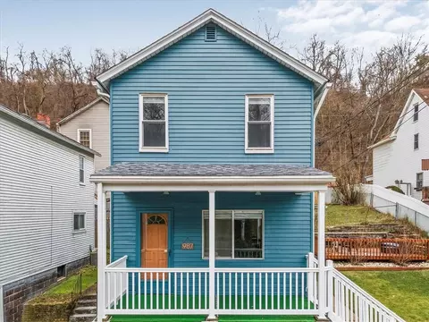 987 Wagner St, Carnegie, PA 15106