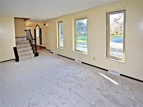 2827 Walters Ct, Export, PA 15632 photo 14