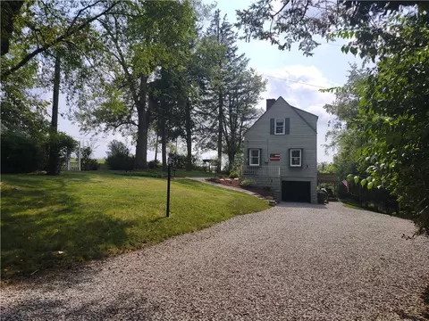 96 Old Clairton Rd, Clairton, PA 15025 photo 22