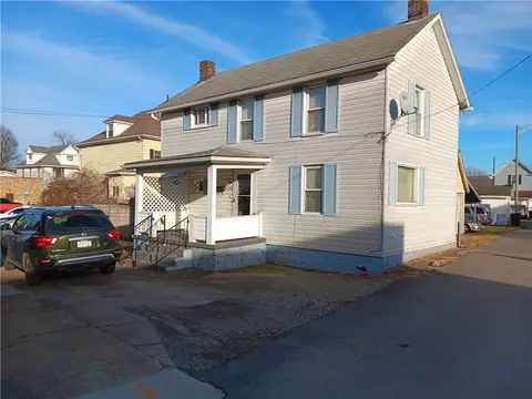 303 Morgantown St, Uniontown, PA 15401