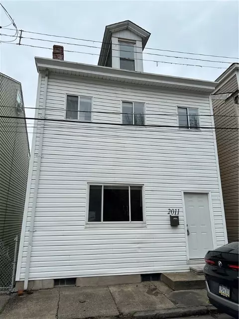 2011 Gregory St, Pittsburgh, PA 15203