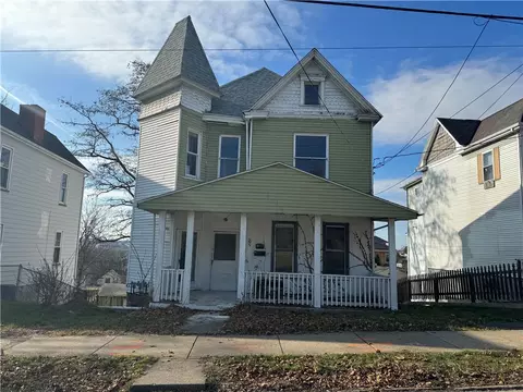 281 Locust Ave, Washington, PA 15301