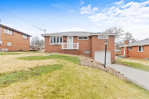 958 Marcia Dr, Irwin, PA 15642