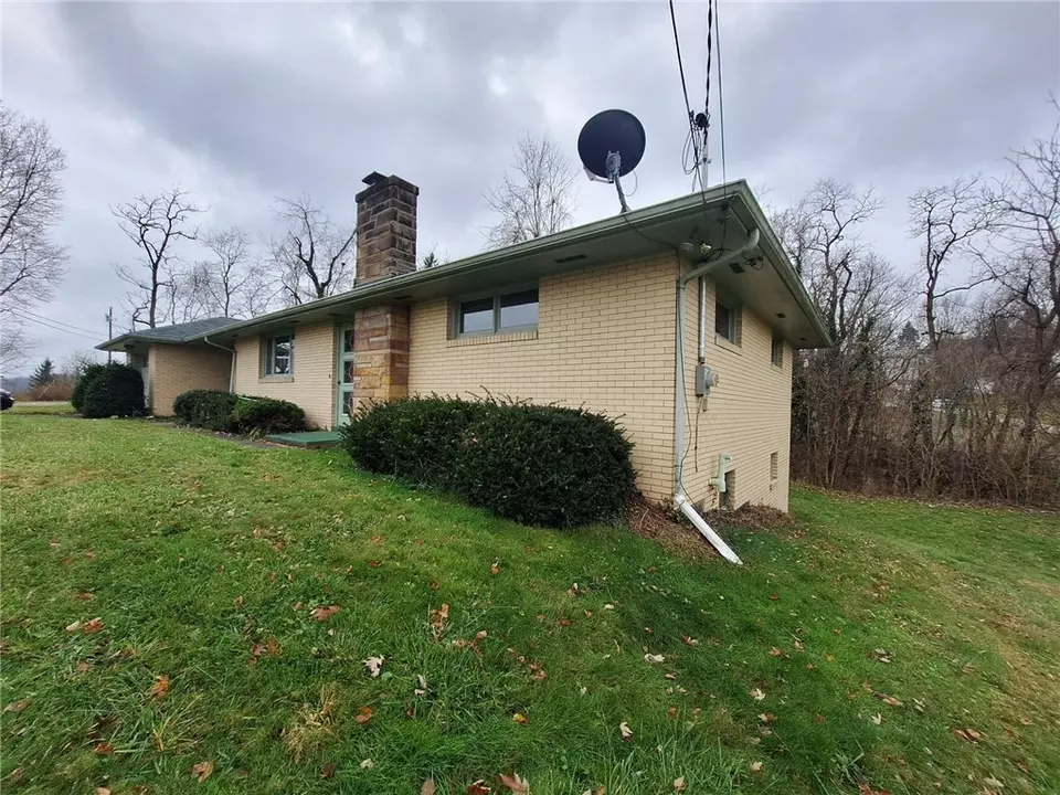 357 Dixon Blvd, Uniontown, PA 15401 4 Photos Movoto