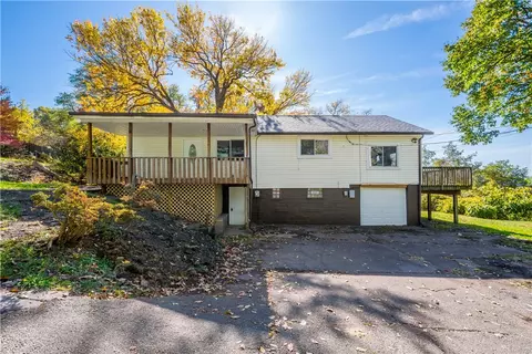 1208 Mount Ave, Verona, PA 15147
