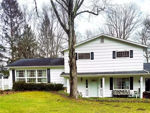 267 Maple Lane Dr, Cooperstown, PA 16317