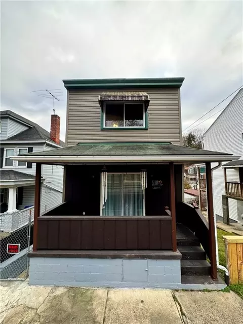 2816 Patterson St, Pittsburgh, PA 15203