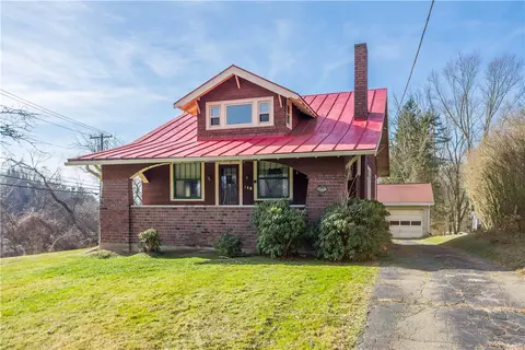 113 Maple Ln, Mcmurray, PA 15317