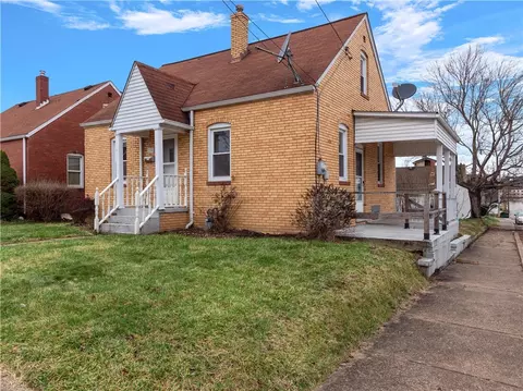 2100 Mclean St, Aliquippa, PA 15001
