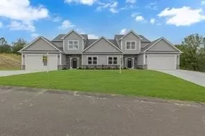 103 Baker Ln, Beaver, PA 15009