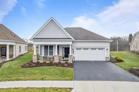112 Gateway Dr, Pittsburgh, PA 15237