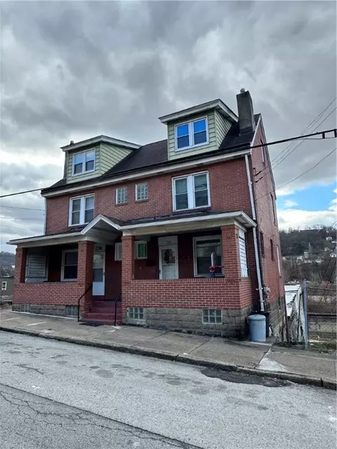 729 Middle Ave, Wilmerding, PA 15148