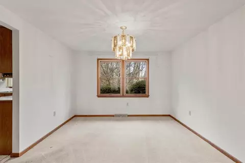 103 Brandywine Dr, Irwin, PA 15642 photo 9