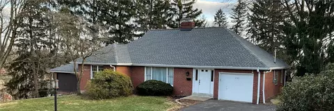 2587 Lightwood Ave, Bethel Park, PA 15102