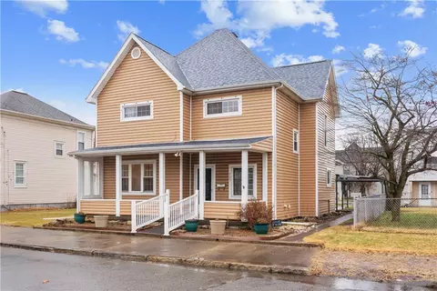 711 Indiana Ave, Monaca, PA 15061