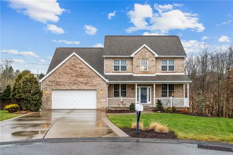 153 Valleycrest Dr, Cecil, PA 15321