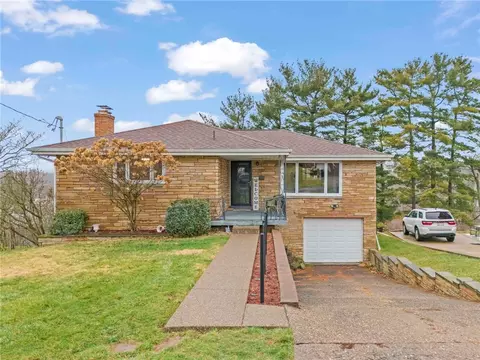 337 Thornwood Dr, Canonsburg, PA 15317