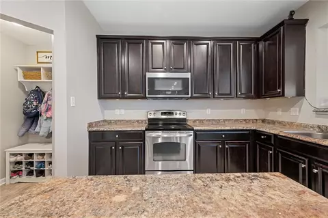 205 Springbrook Dr, Mars, PA 16046 photo 10