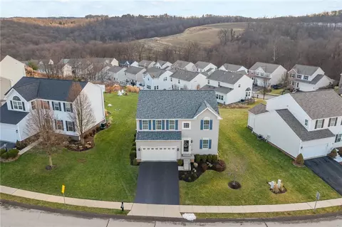 205 Springbrook Dr, Mars, PA 16046 photo 2