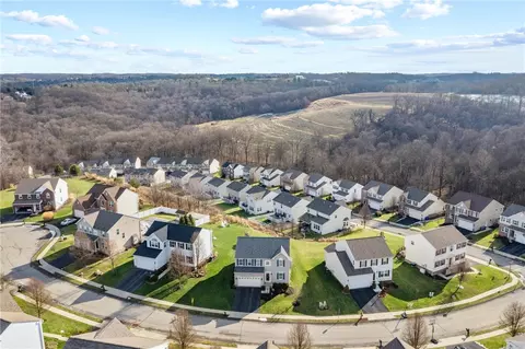 205 Springbrook Dr, Mars, PA 16046 photo 38
