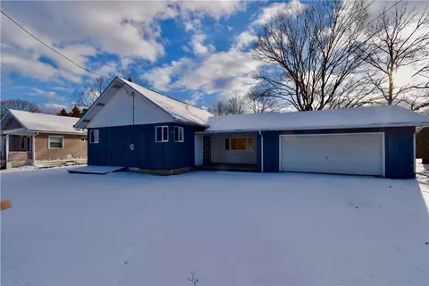 16 Crest Dr, Indianola, PA 15051