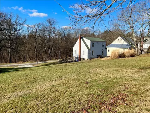 1091 Masters Ln, North Huntingdon, PA 15642 photo 16