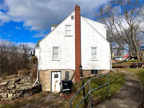 1091 Masters Ln, North Huntingdon, PA 15642 photo 14