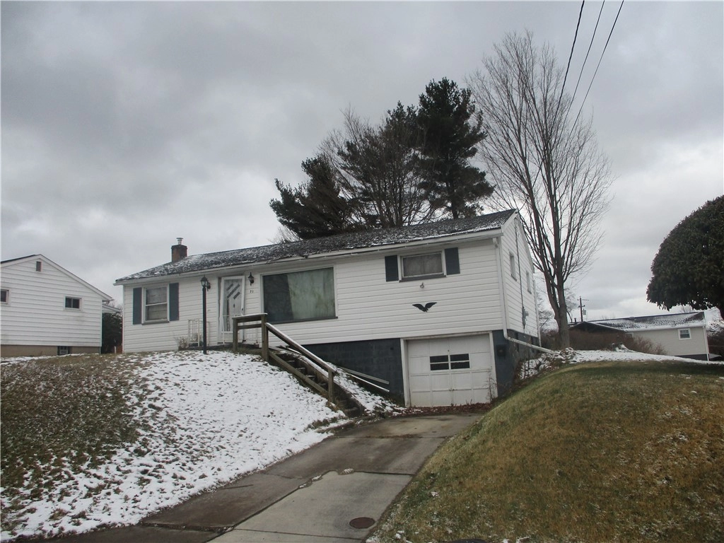 70 Schrader Ave  