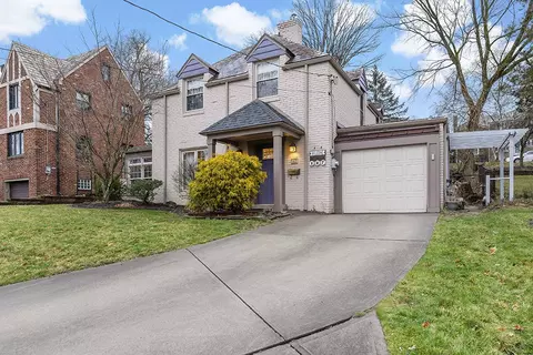 147 Mcclellan Dr, Pittsburgh, PA 15236