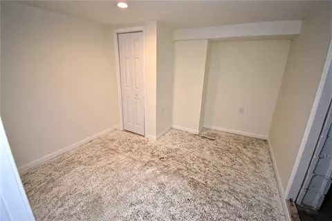 Bedroom - 1 Oak Ln, Eighty Four, PA 15330 photo 2 of 2