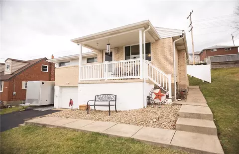 226 Verdant St, North Huntingdon, PA 15642