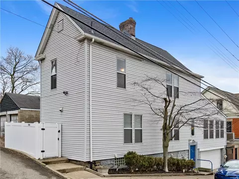 6760 Reynolds, Pittsburgh, PA 15206