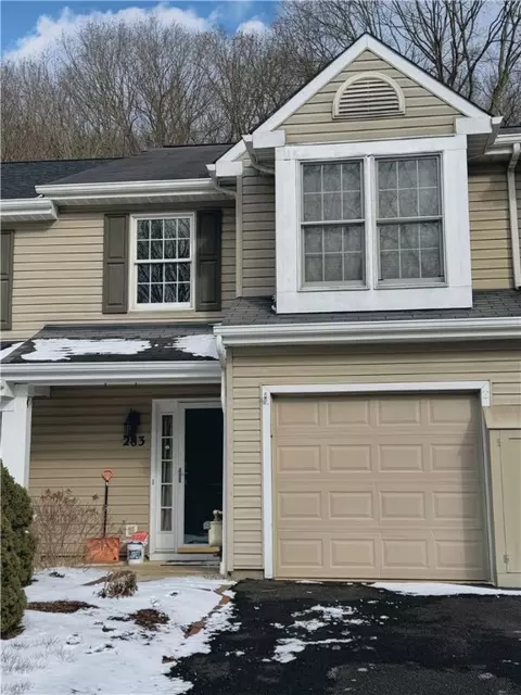 283 Commons Dr, Oakmont, PA 15139