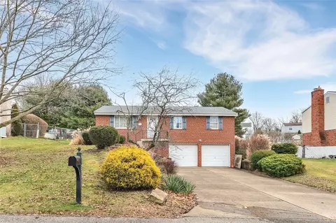 4713 Woodlake Dr, Allison Park, PA 15101