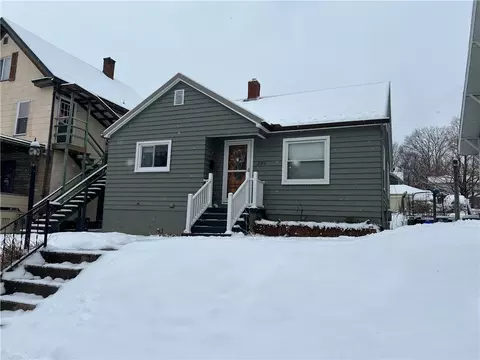 320 Blairton Ave, Indiana, PA 15701