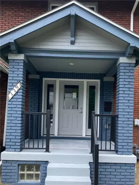 229 E 20th Ave, Homestead, PA 15120