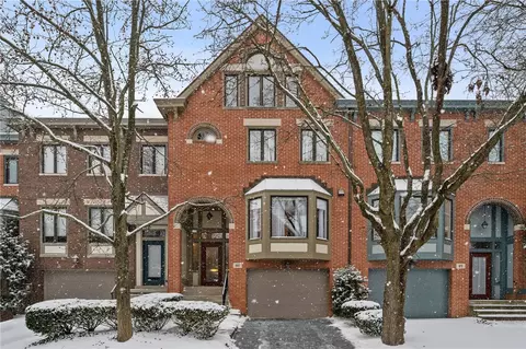 100 Denniston St #48, Pittsburgh, PA 15206