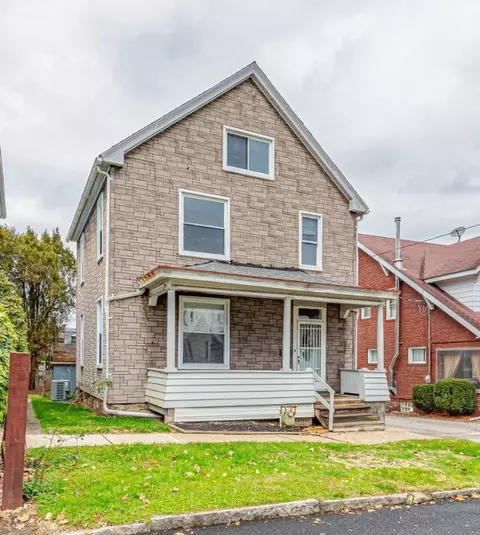 161 Jefferson Ave, Vandergrift, PA 15690