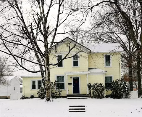 403 S Main St, Greenville, PA 16125