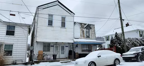 605605 5607 Indiana Ave, Avonmore, PA 15618