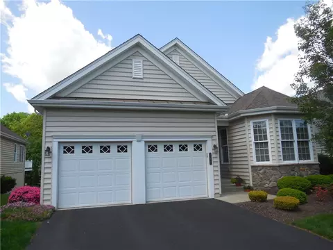 245 Patriot Ln, Freedom, PA 15042