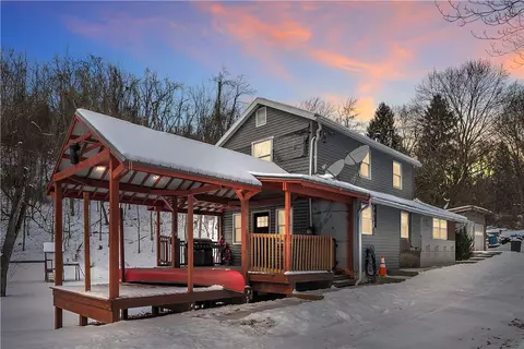 808 Monaca Rd, Monaca, PA 15061