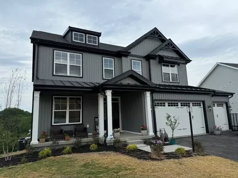 2038 Fieldstone Dr, Mcdonald, PA 15057