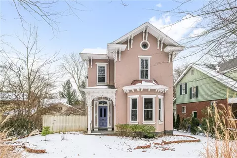 215 Race St, Pittsburgh, PA 15218