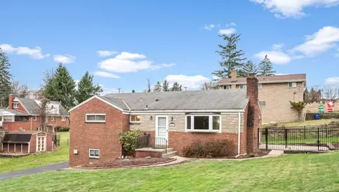 2541 Applegate Ave, Bethel Park, PA 15102