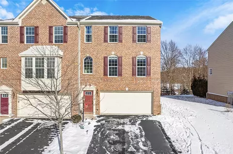 315 Broadstone Dr, Mars, PA 16046
